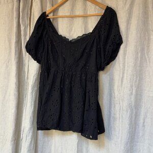 Torrid size 1 (regular 14) Black peasant baby doll off the shoulder blouse boho